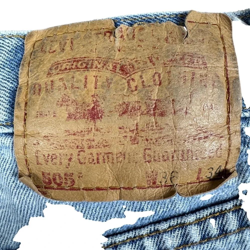 Vtg Levi's 505‎ Men's Jeans 34x28.5 Light Wash Distressed Hemmed Vintage Y2K